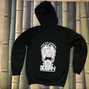 Adorn -Tattoos•Piercings•Body Jewelry-Will  Fit Women’s XS Black White Graphics